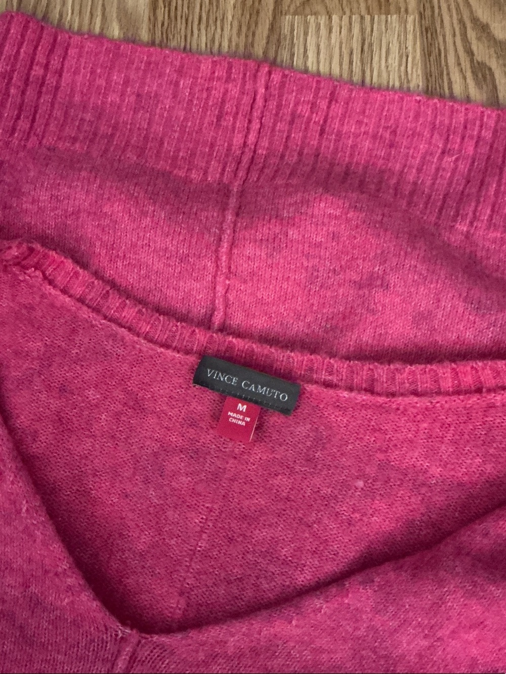 Vince Camuto Hot Pink V-Neck Sweater Size Medium - Picture 3 of 6